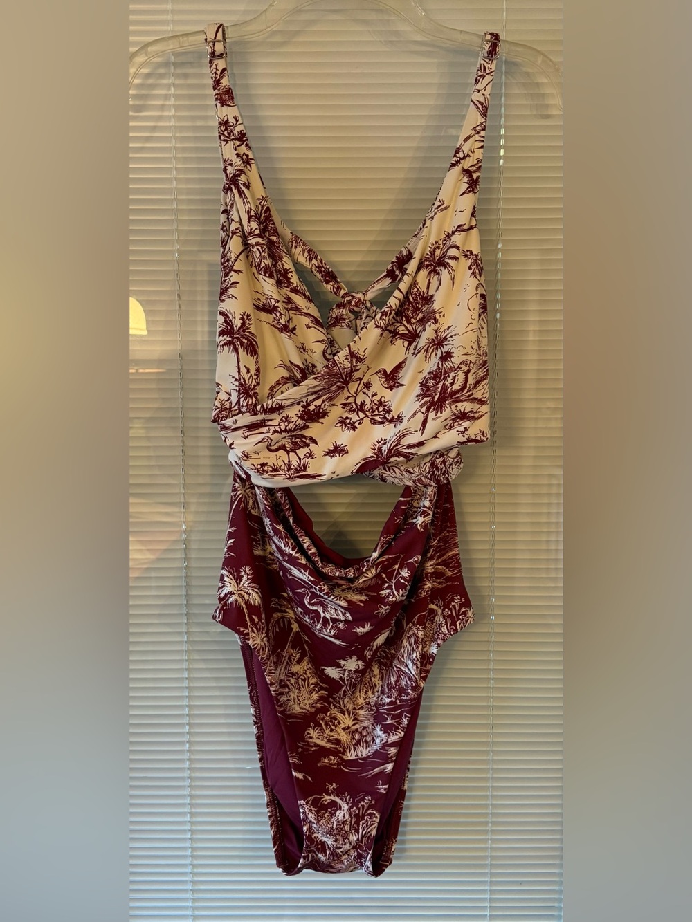 Lands' End Wrap Monokini High Leg One Piece Swimsuit Egret/Burgundy Cut Out 14L